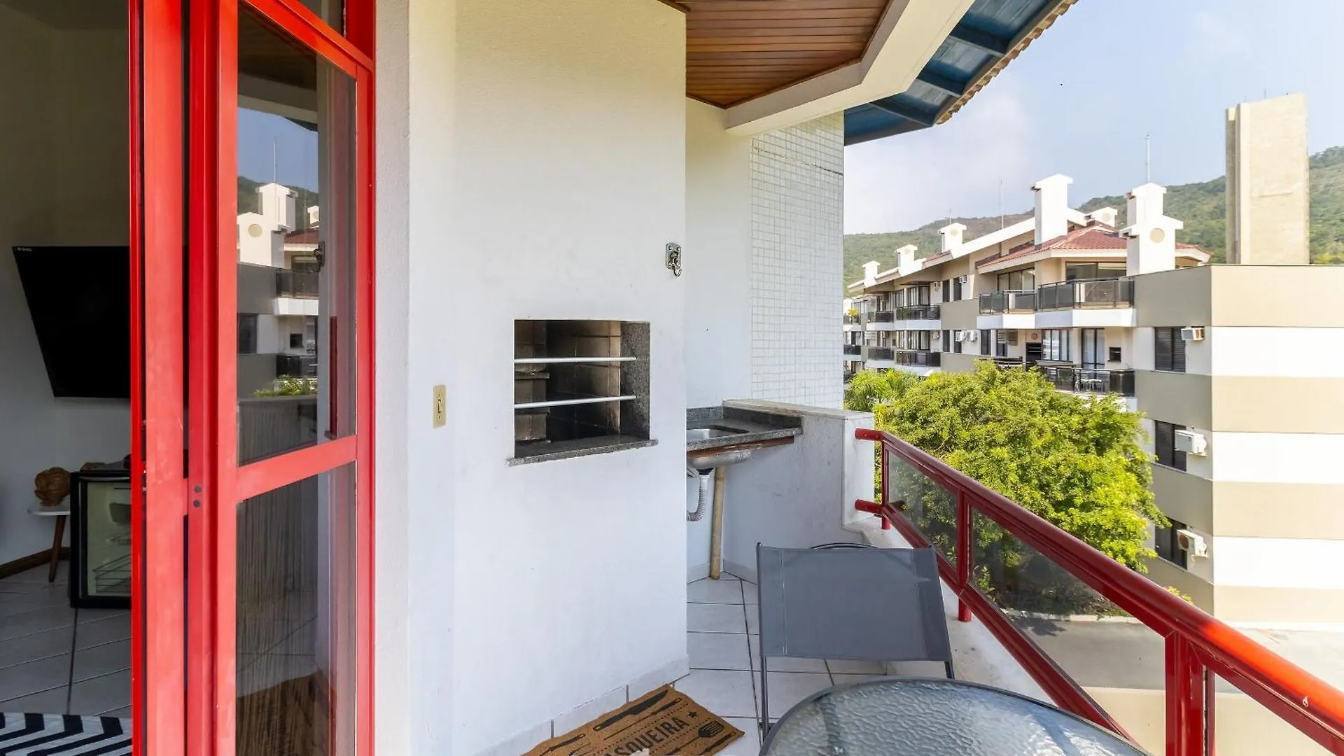 Apto Confortavel A 150M Da Praia Brava Rra0205 Florianópolis Brazilië